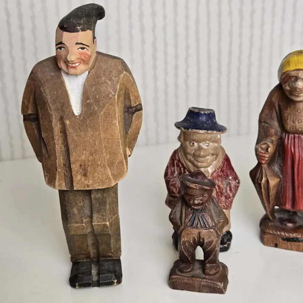 Vintage‎ European Folk Art Wood Carved Figures People Lot Of 5